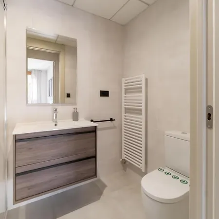 Belvilla By Oyo Natusliving E, Cleaning Included 公寓