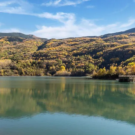 Stone In Near Scenic Lake, Cleaning Included