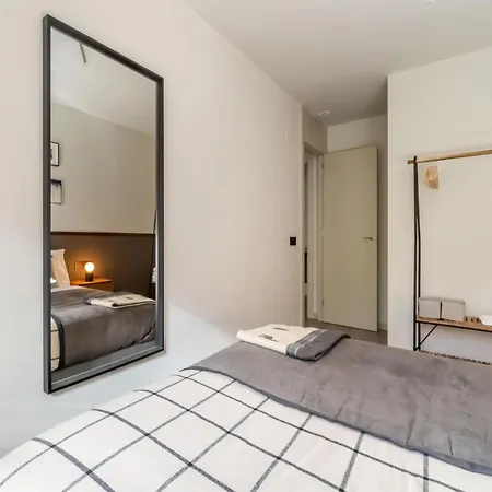 Apartmán Stone In Near Scenic Lake, Cleaning Included Benasque
